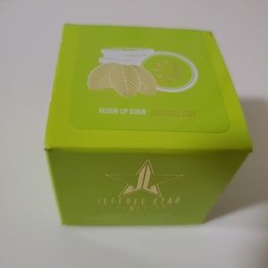 Jeffree Star Lip Scrub